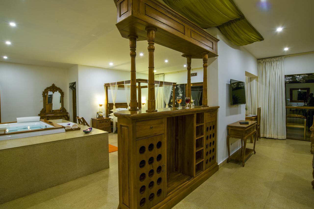 Olive Golden Ridge Resort Chinnakanal Extérieur photo
