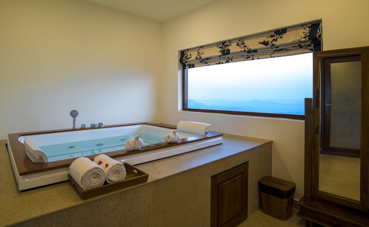 Olive Golden Ridge Resort Chinnakanal Extérieur photo