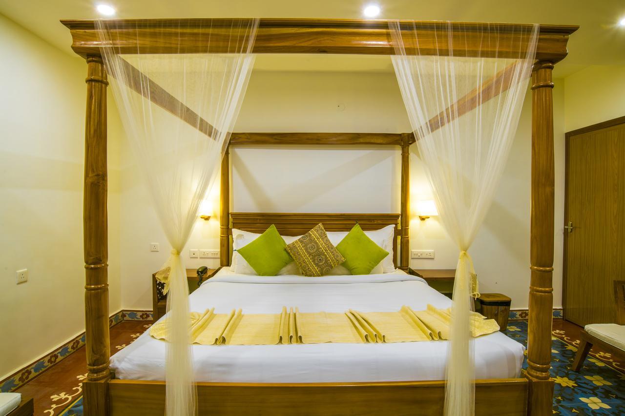 Olive Golden Ridge Resort Chinnakanal Extérieur photo